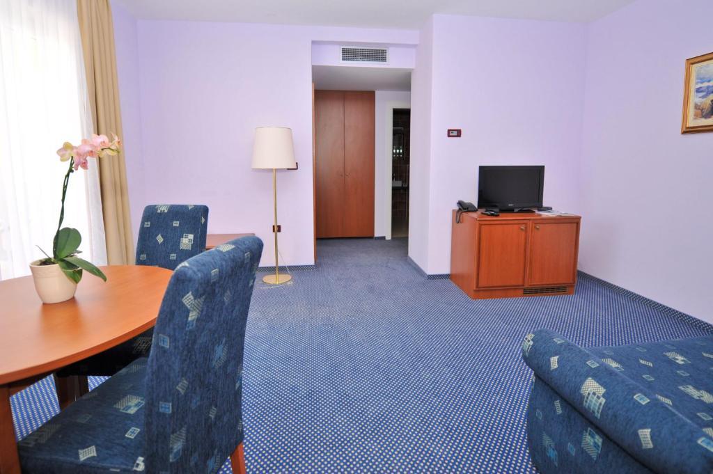 Villa Kastel Povljana Habitación foto